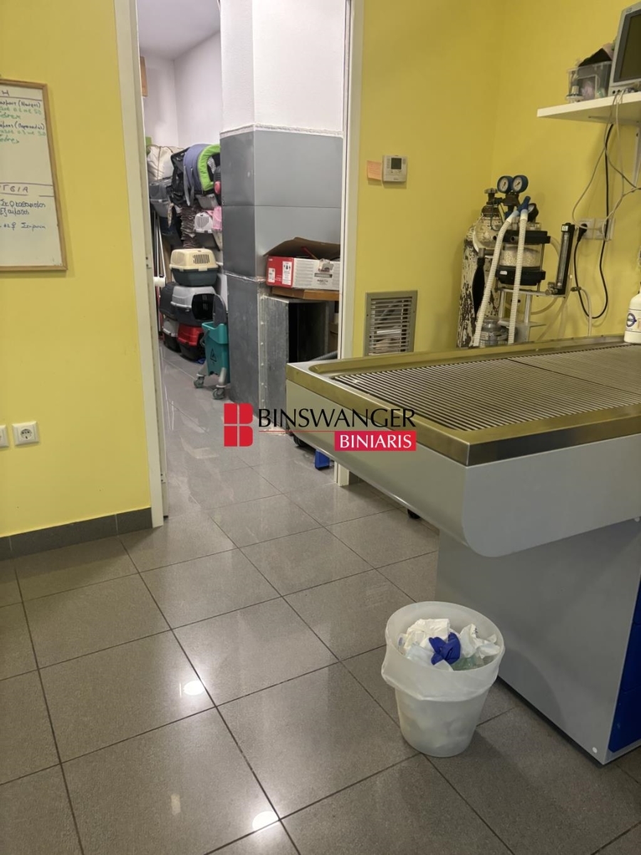 (Προς Ενοικίαση) Επαγγελματικός Χώρος Κατάστημα || Αθήνα Βόρεια/Χαλάνδρι - 700 τ.μ, 6.500€ 