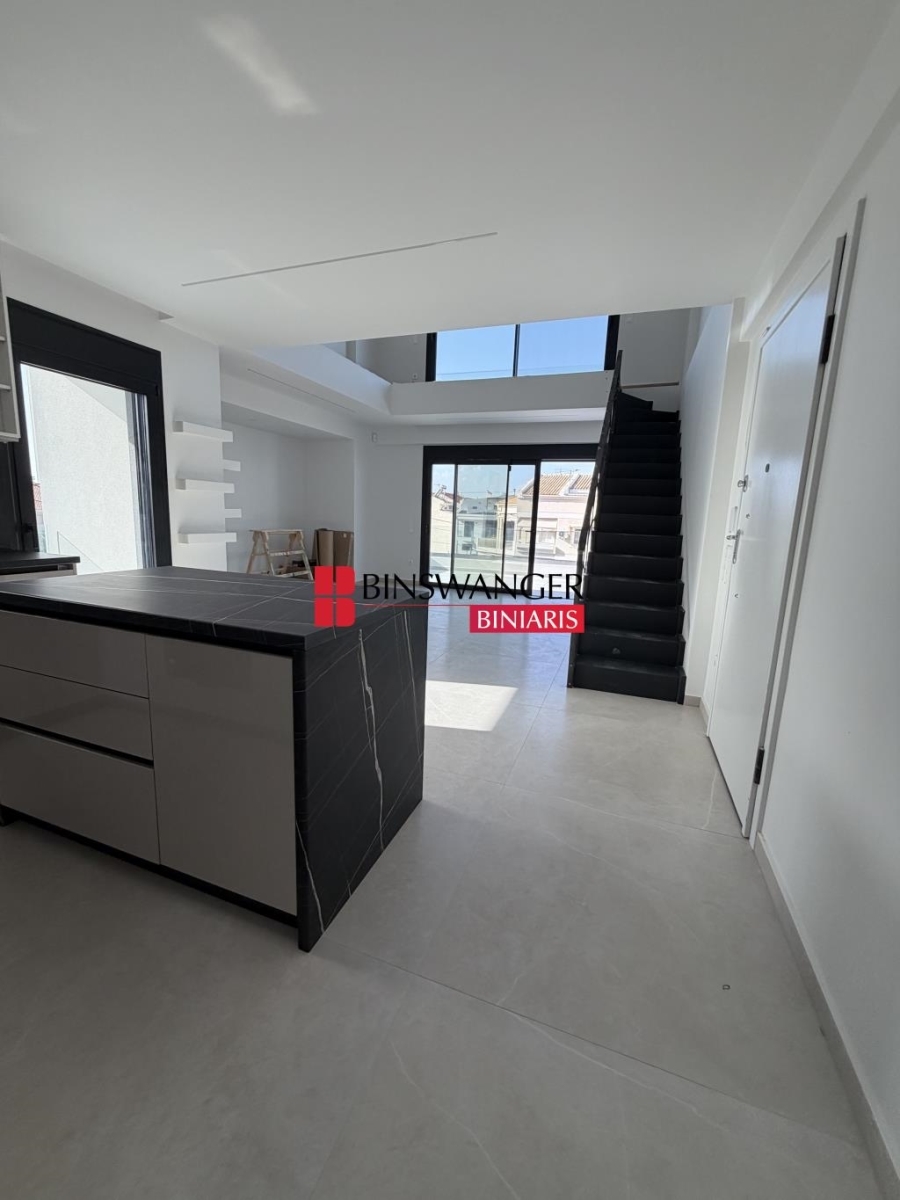 (Προς Ενοικίαση) Κατοικία Μεζονέτα || Ανατολική Αττική/Γέρακας - 155 τ.μ, 4 Υ/Δ, 1.950€ 